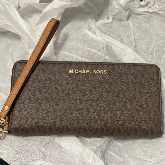 NWT Michael Kors logo Continental Wallet - Picture 4 of 5